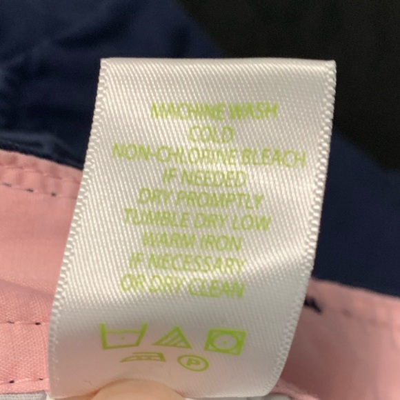 EUC—Lilly Pulitzer. Callahan Short. Size 6. - Picture 4 of 6